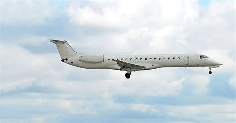 Embraer 135/145 Type Rating | BAA Training