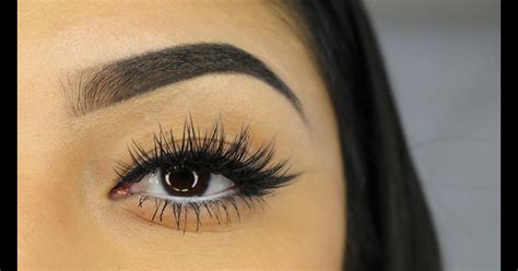 Get Eyebrows Done By Anastasia - EyebrowShaper