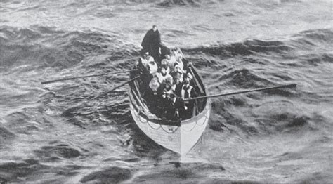 Titanic Lifeboat 6 Approaches The Rescue Ship Carpathia 1912