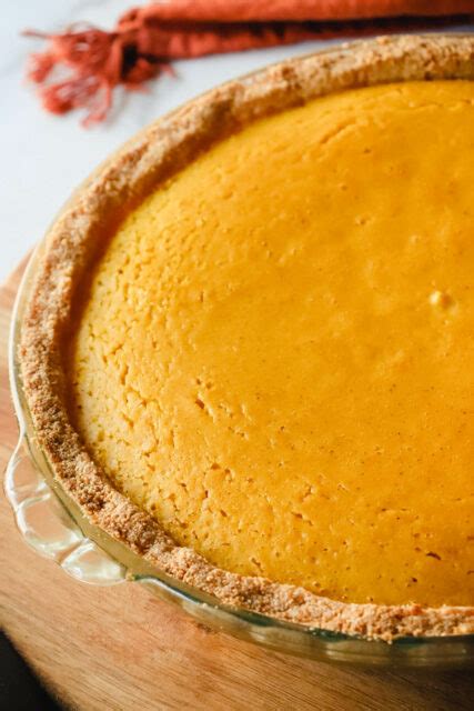 Easy Keto Pumpkin Pie With Crust Or Crustless Explorer Momma