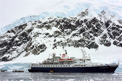 Quark Goes In Search Of Glaciers And Polar Bears Cruise Trade News