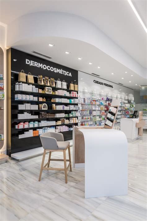 Farmacia Sanchis Riba Roja Destudio Pharmacy Design Pharmacy Decor