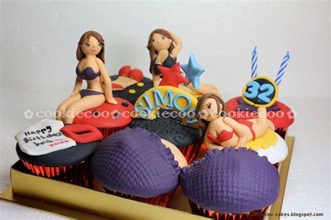 Cookiecoo Sexy Girls Cupcake Set For Simon