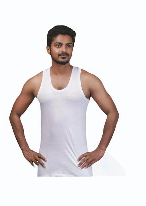 Hosiery Plain Men Vest Rn White Size 85 At Rs 77 Piece In Srikakulam Id 24476660262