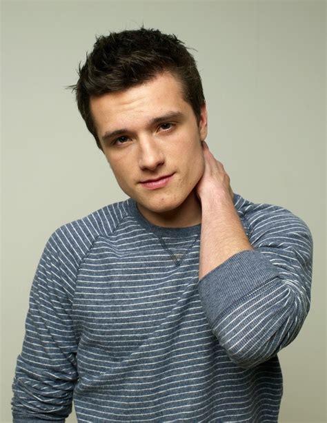 Josh Hutcherson Josh Hutcherson Photo 18576407 Fanpop