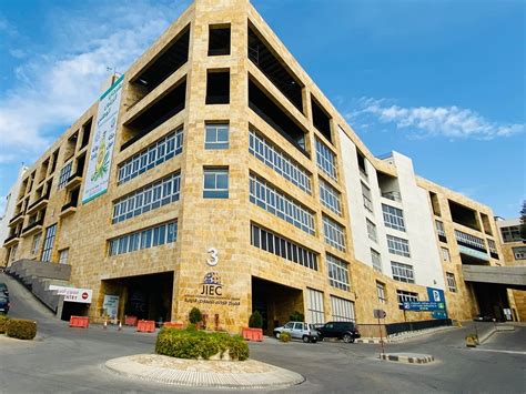 Tom Tailor Jordan - Up to 50% discount starts today ! تنزيلات تصل حتى