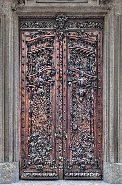 29 Splendidly Intricate Hand Carved Doors To Surge Inspiration From