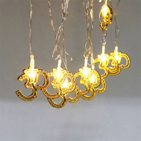 OM Shape 14 LED Golden String Lights