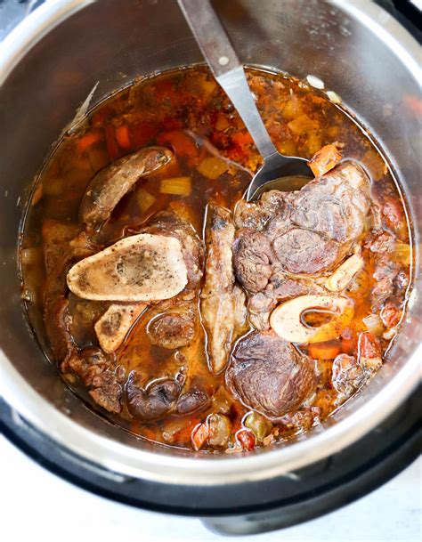 Instant Pot Osso Bucco - Cook At Home Mom