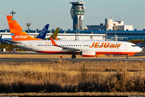 HL8304 Jeju Air Boeing 737 8JP WL Photo By Finnographie ID 1381951