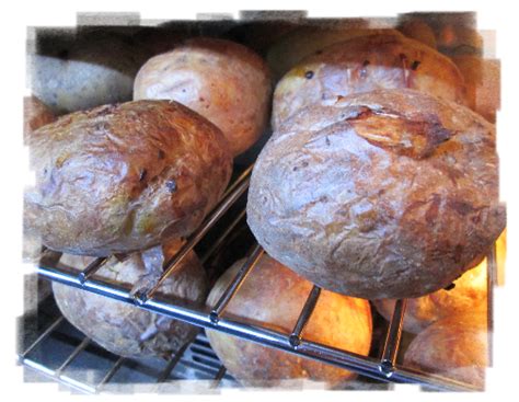 Mobile Oven Rental Electric And Wood Fired Baked Jacket Potatoes Fun Food Catering