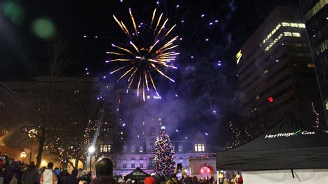 First timers enjoy Halifax Christmas tree lighting – The Signal