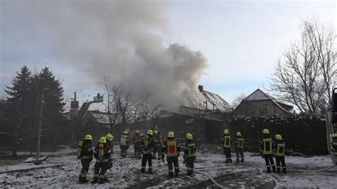 Heißer Einsatz für Feuerwehr Brand in Swingerclub YouTube