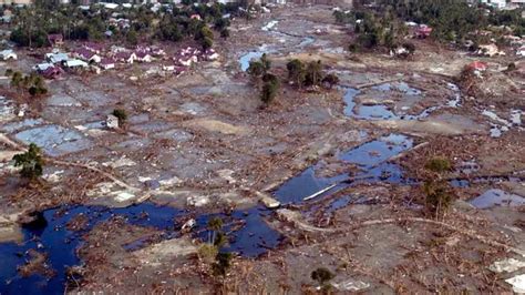 Tsunami del océano Índico en 2004 La ola fue una explosión y al