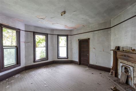 Puzzle House – Abandoned Southeast