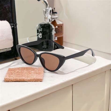 Mắt Kính Râm Thời Trang Mắt Mèo Form Xếch Phong Cách Y k Hot Trend Shopee Việt Nam