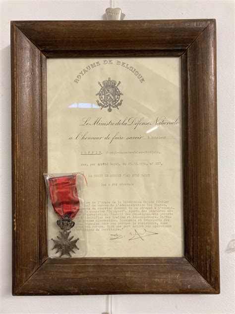 Lot 282 French And Belgian Medals Wwi Framed Groups