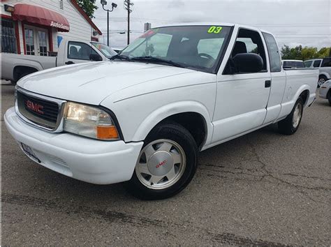 2003 GMC Sonoma Wheel Tire Sizes PCD Offset And Rims