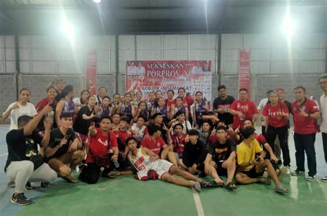 Raih Medali Emas Tim Basket Putri Minut Depak Manado Di Final