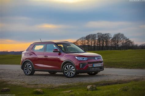 Ssangyong Tivoli Stunning Hd Photos Videos Specs Features