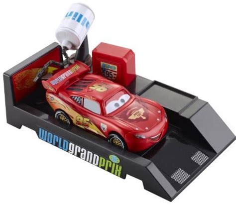 Mattel Cars 2 Pit Stop Launchers Lightning Mcqueen Cars 2 Pit Stop