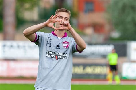 Il Sant Agata Ufficializza L Ingaggio Del Difensore Slovacco Filip Nagy