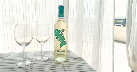 Pescaito | not a Great wine but I wanted the bottle to take … | Flickr