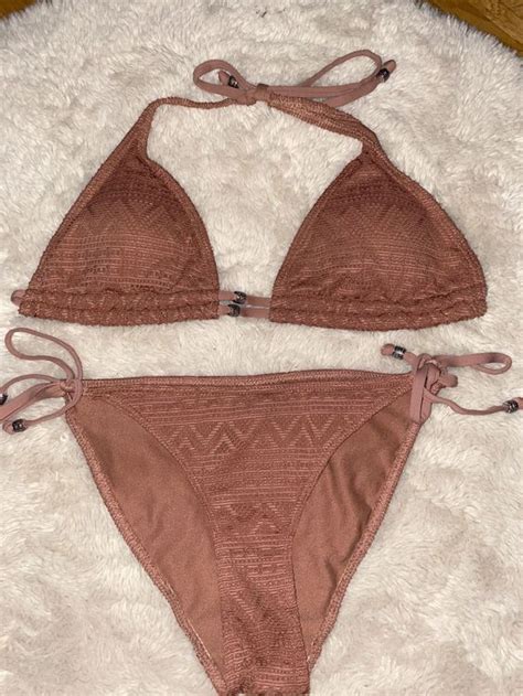 Bikini Neu gemäss Beschreibung in Buchrain für CHF 8 mit Lieferung auf Ricardo kaufen