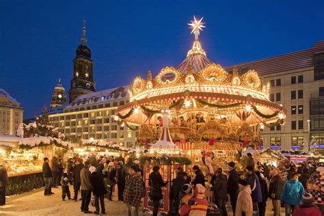 Striezelmarkt Dresden — The Design Tourist