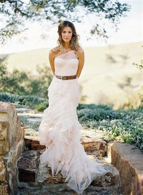 20 Best Country Chic Wedding Dresses Rustic And Western Wedding Dresses