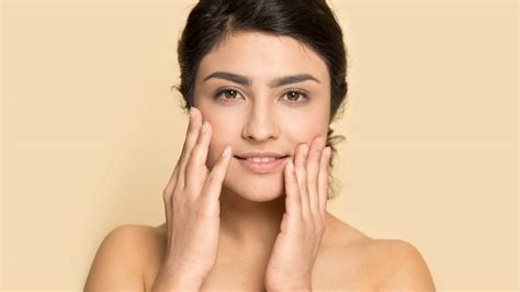 Glowing Skin घरेलू नुस्खे Nikhri Tvcha Ke Liye Kya Karein ग्लोइंग