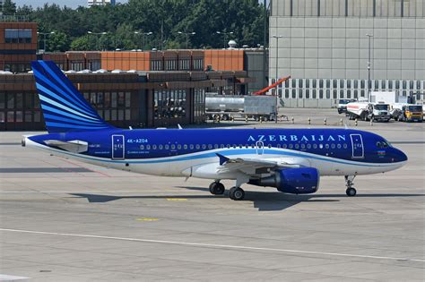 Airbus A319 111 AZAL Azerbaijan Airlines D AVXJ 4K AZ04 MSN 2588