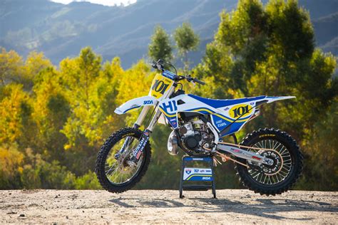 Racer X Films 2019 Husqvarna TC 250 Garage Build Racer X