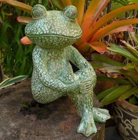 Яркие садовые фигуры: превращаем участок в сказочный мир | Вдохновение ...