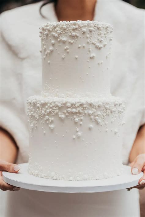 Wedding Cake Pearls Simple Wedding Cake Simple Weddings Perfect