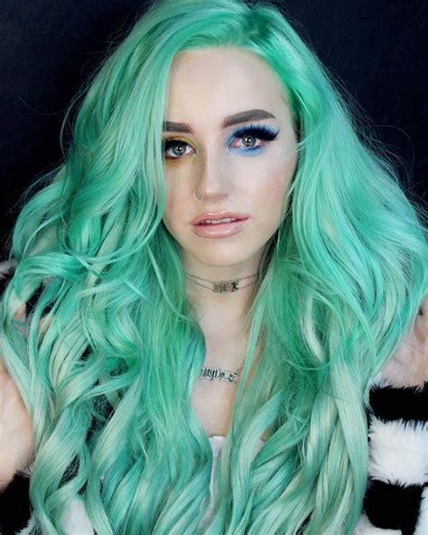 Cheveux Verts Pastel Green Hair Green Hair Scene Hair