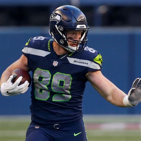 Seahawks Place TE Will Dissly on Injured Reserve