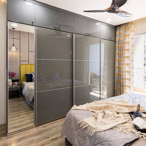 Grey And Silver Frost Sliding Door Wardrobe Design With Integrated