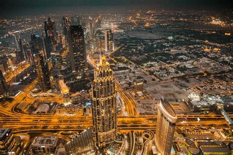 History of Dubai - A Timeline of How This Megacity Came to Being