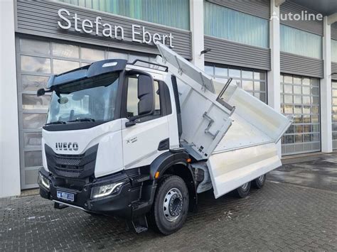 Camion benne IVECO AD300X48Z HR OFF 6x4 Meiller Kipper Bordmatik à