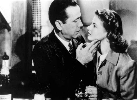 Heres Looking At You Kid Casablanca Classic Hollywood Kissing Scenes