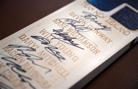 A fan's delight: a bat with the New Zealand team's autographs ...