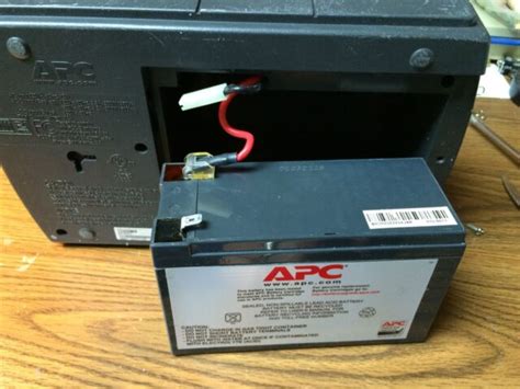 How to Replace Battery in APC Back-UPS ES 500 Battery Backup · Share ...