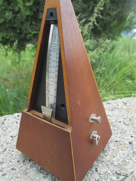 Working Metronome Gdr Metronome Mechanical Wind Up Etsy Uk