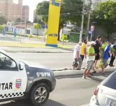 PM à paisana mata suspeito após assalto a passageiros de ônibus em