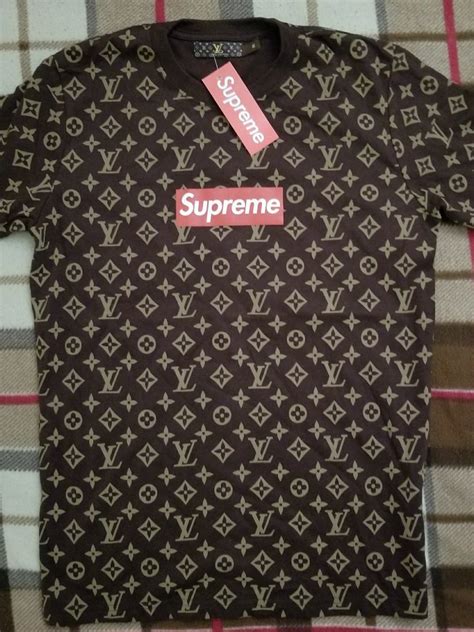 Venta Remera Supreme Louis Vuitton En Stock