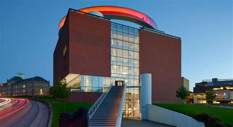 Our colourful city, Aarhus #2/4: ARoS Art Museum | LINDBERG