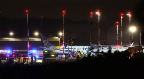 Schüsse am Hamburger Flughafen Kind 4 als Geisel genommen Flughafen