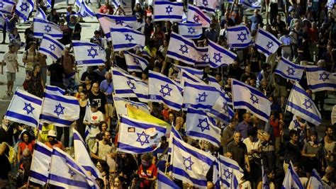 Israel protests flare over Netanyahu's new Supreme Court bill - CNA