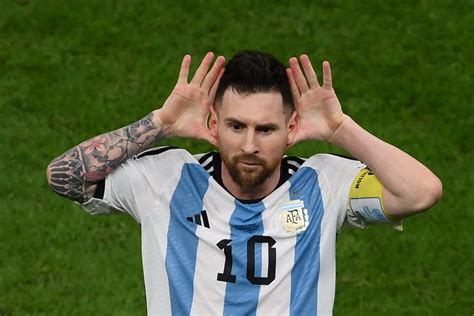 Qatar 2022 Lionel Messi Brilla Con Gol Y Asistencia Argentina Está En